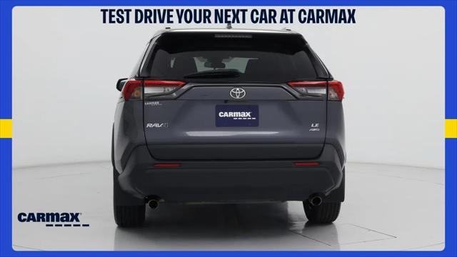 2020 Toyota RAV4 LE