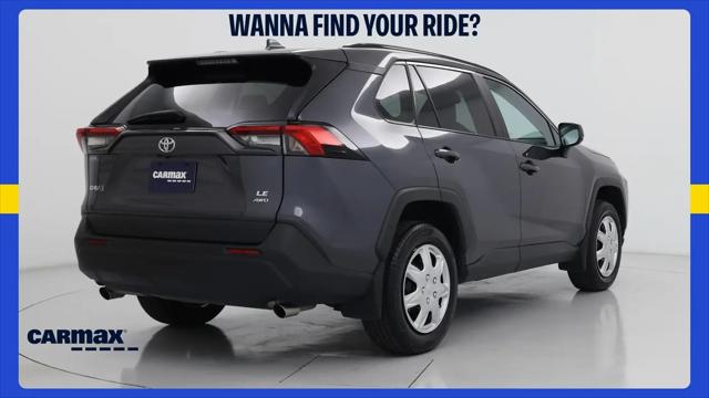 2020 Toyota RAV4 LE