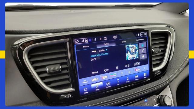 2025 Chrysler Pacifica Limited