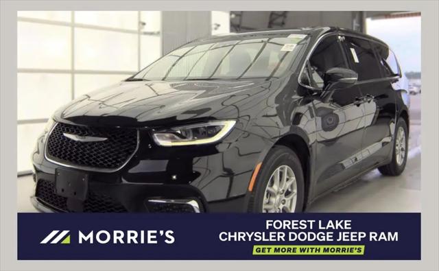 2025 Chrysler Pacifica Select for sale in Forest Lake, MN