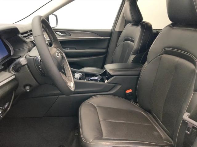 2023 Jeep Grand Cherokee Limited 4x2