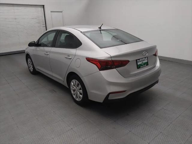 2021 Hyundai Complementos decorativos SE