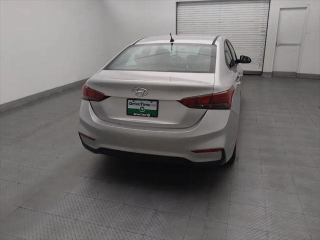 2021 Hyundai Complementos decorativos SE