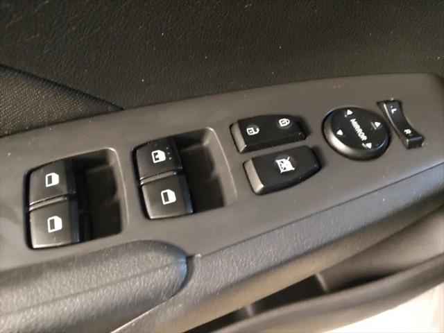 2021 Hyundai Complementos decorativos SE