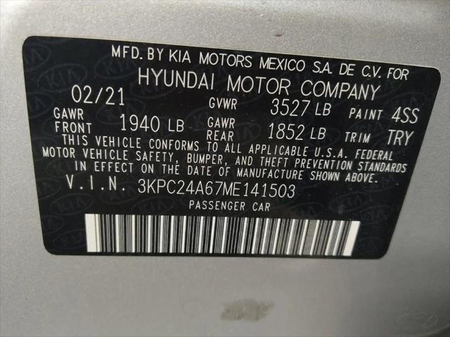 2021 Hyundai Complementos decorativos SE