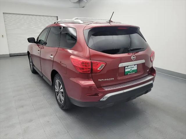 2017 Nissan Pathfinder SV