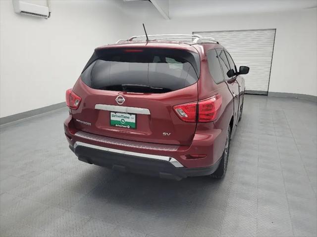 2017 Nissan Pathfinder SV