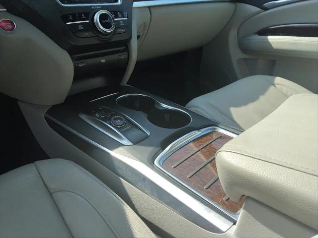 2017 Acura MDX w/Technology  Entertainment Pkgs