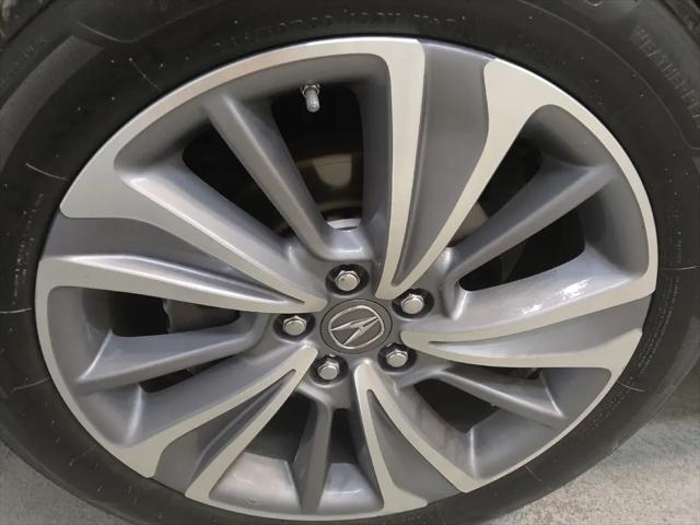 2017 Acura MDX w/Technology  Entertainment Pkgs