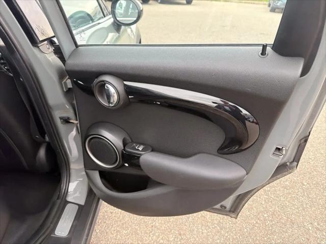 2015 MINI Cooper Hardtop S