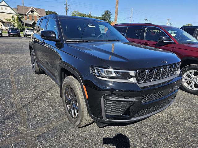 2027 Jeep Grand Cherokee GRAND CHEROKEE LAREDO ALTITUDE 4X4 2027 Jeep Grand Cherokee GRAND CHEROKEE LAREDO ALTITUDE 4X4