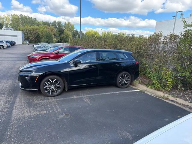 2025 Toyota Crown Signia XLE for sale in Wayzata, MN