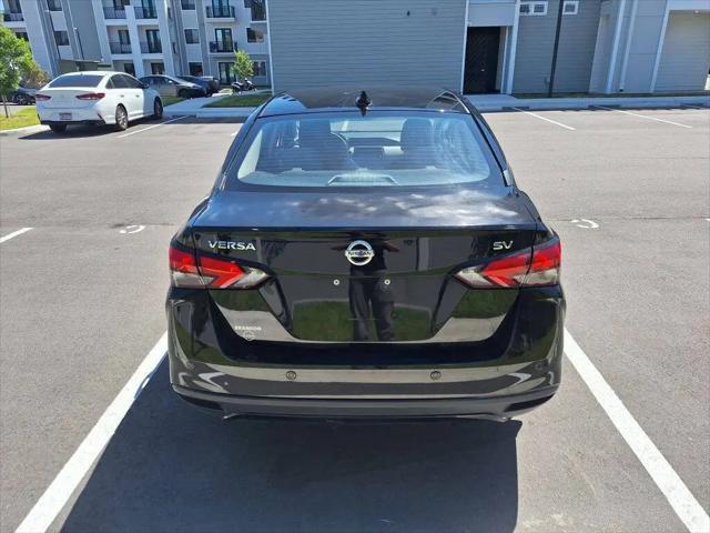 2021 Nissan Versa SV Xtronic CVT