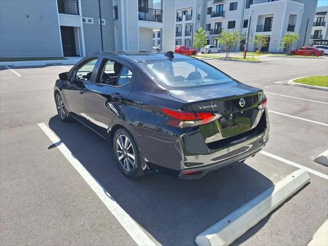 2021 Nissan Versa SV Xtronic CVT