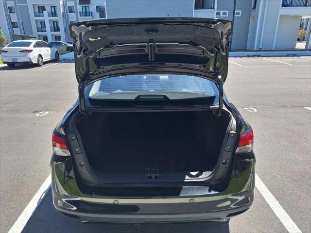 2021 Nissan Versa SV Xtronic CVT