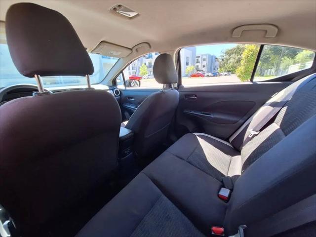 2021 Nissan Versa SV Xtronic CVT