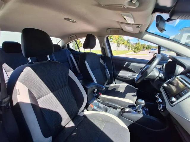 2021 Nissan Versa SV Xtronic CVT