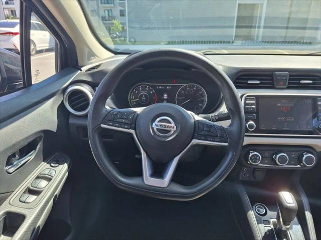 2021 Nissan Versa SV Xtronic CVT