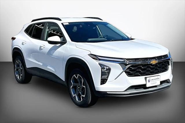 2025 Chevrolet Trax FWD LT