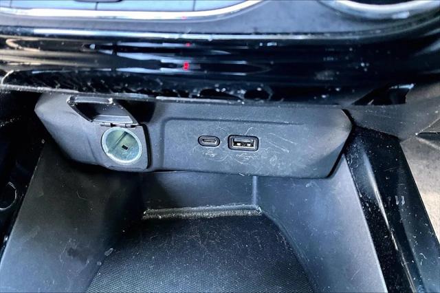 2025 Chevrolet Trax FWD LT
