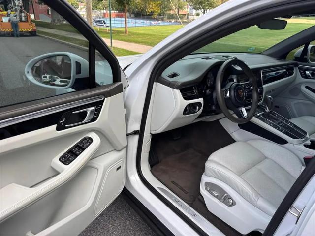 2021 Porsche Macan S