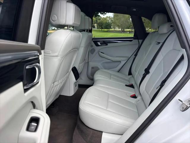 2021 Porsche Macan S