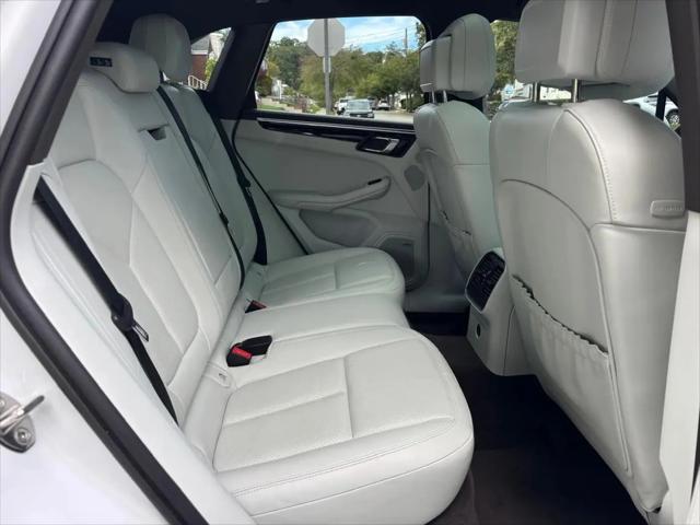 2021 Porsche Macan S