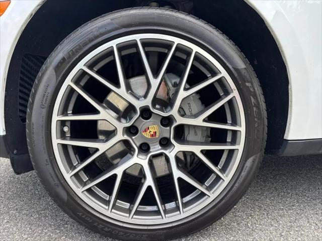 2021 Porsche Macan S