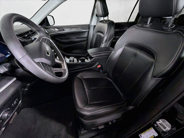 2023 Jeep Grand Cherokee L Limited 4x4 2023 Jeep Grand Cherokee L Limited 4x4