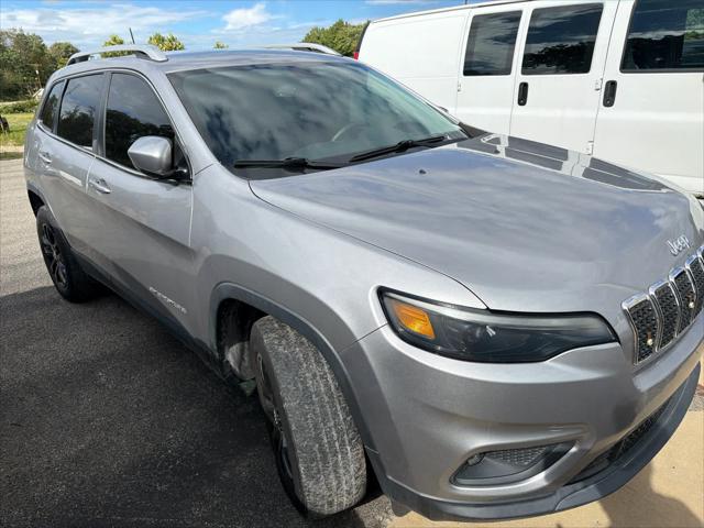 2019 Jeep Cherokee Latitude Plus 4x4 2019 Jeep Cherokee Latitude Plus 4x4