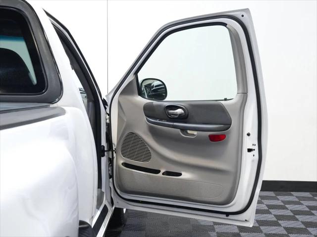 2003 Ford F-150 Lightning