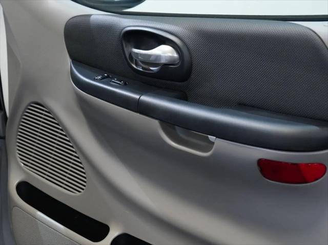 2003 Ford F-150 Lightning