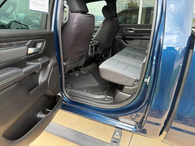 2024 Ram 1500 Big Horn Crew Cab 4x4 64 Box