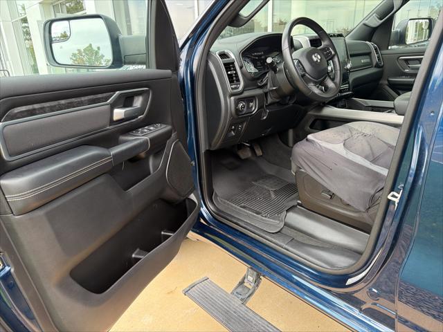 2024 Ram 1500 Big Horn Crew Cab 4x4 64 Box