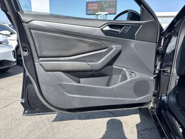 2023 Volkswagen Jetta 1.5T SE