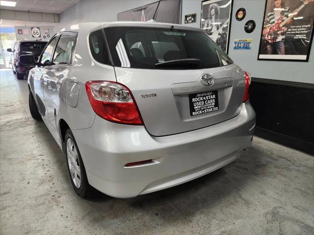 2009 Toyota Matrix Base