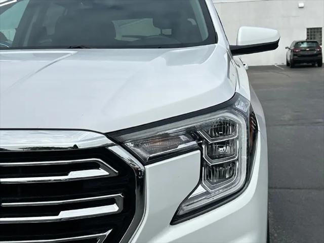 2023 GMC Terrain FWD SLT