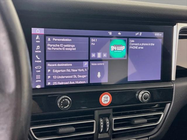 2022 Porsche Macan Macan