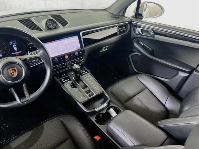 2022 Porsche Macan Macan