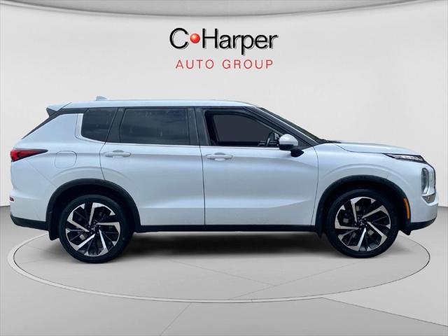 2022 Mitsubishi Outlander ES 2.5 S-AWC 2022 Mitsubishi Outlander ES 2.5 S-AWC