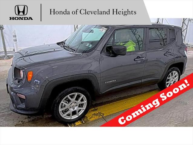 2023 Jeep Renegade Latitude 4x4 for sale in Cleveland Heights, OH