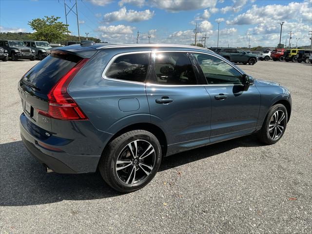 2021 Volvo XC60 T5 Momentum