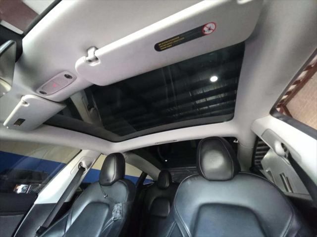 2019 Tesla Model 3 Mid Range