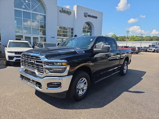 2025 Ram 2500 Tradesman Crew Cab 4x2 64 Box
