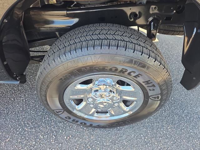 2025 Ram 2500 Tradesman Crew Cab 4x2 64 Box