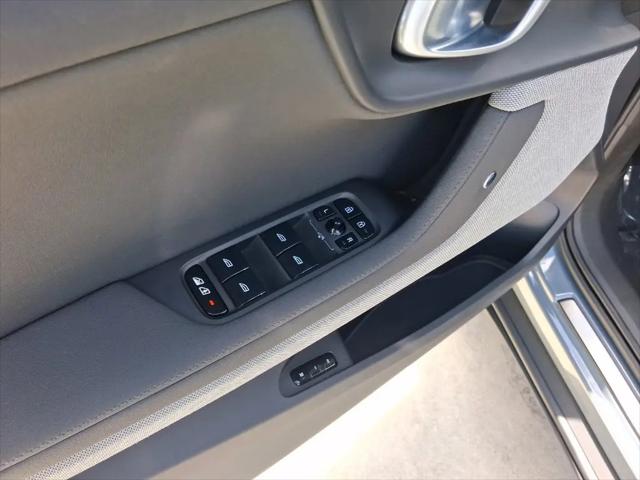 2024 Polestar 2 Standard