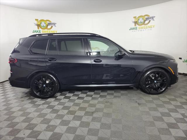 2027 BMW X7 M60i
