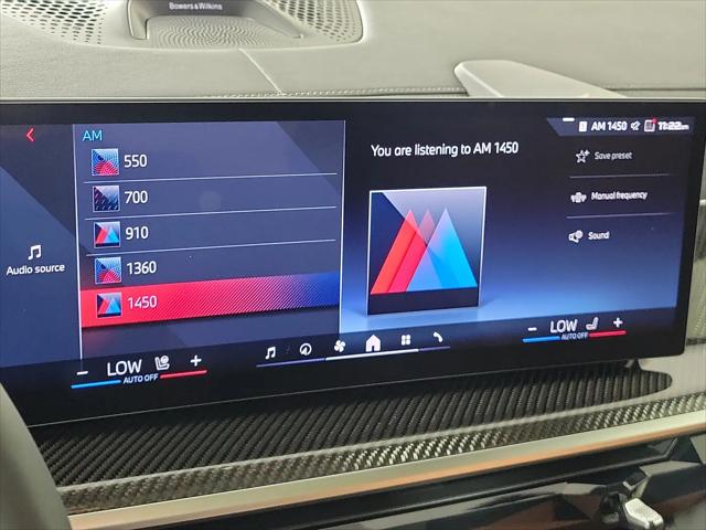 2027 BMW X7 M60i