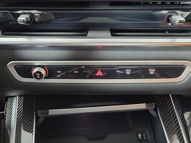 2027 BMW X7 M60i