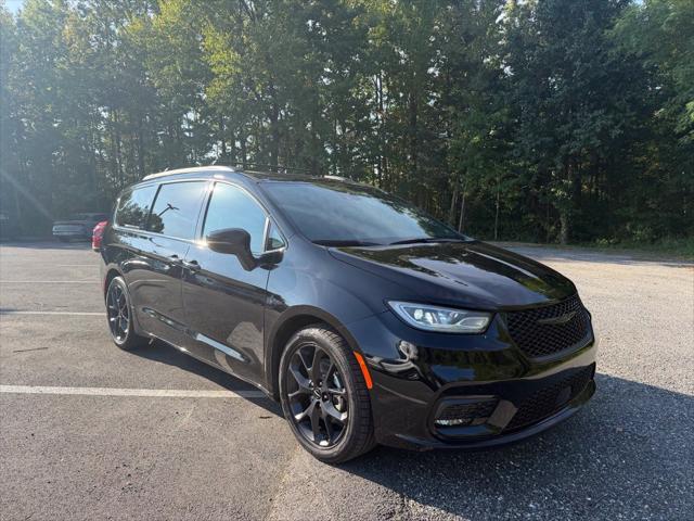 2025 Chrysler Pacifica Limited for sale in Bowie, MD